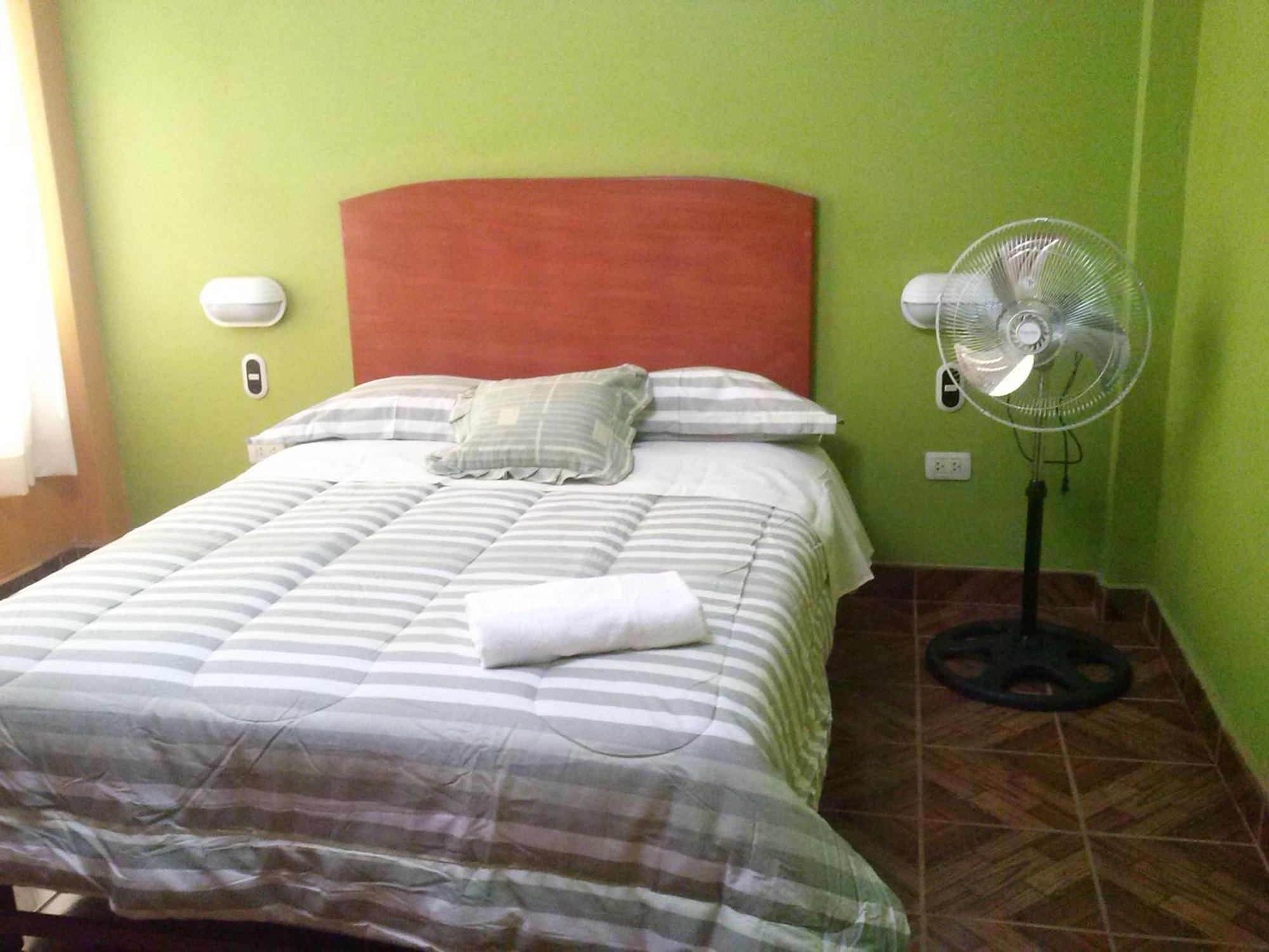 Hostal Real Alcazar Nazca Chambre photo