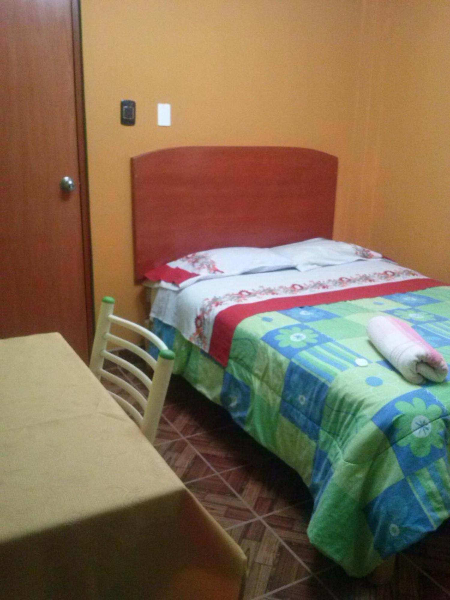 Hostal Real Alcazar Nazca Chambre photo
